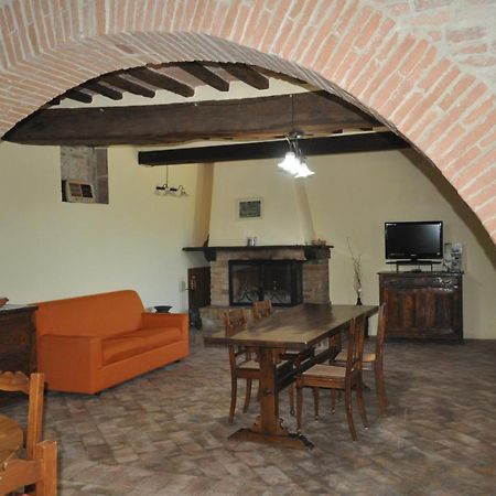 Farm Stay Il Carro Del Colle Колваленца Екстер'єр фото